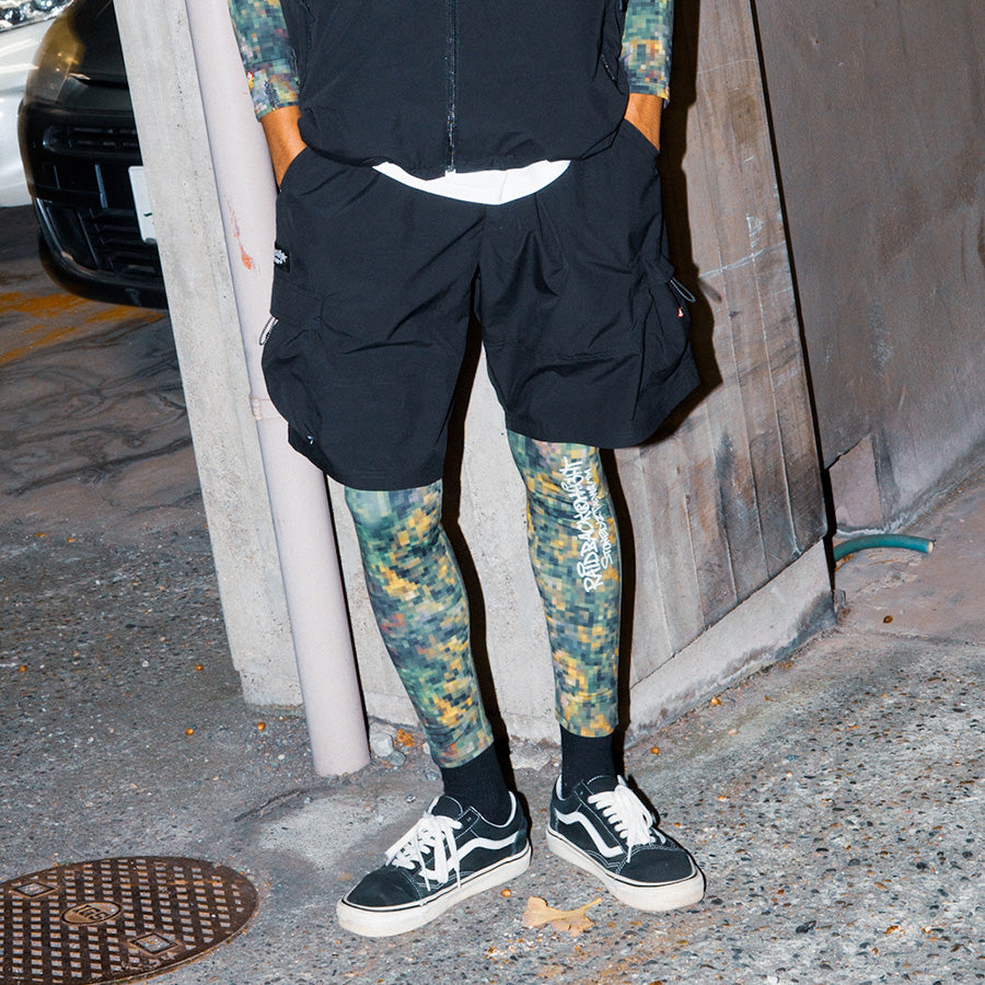 HAIGHT RAIDBACK LEGGINGS カモ モデル着用スタイル