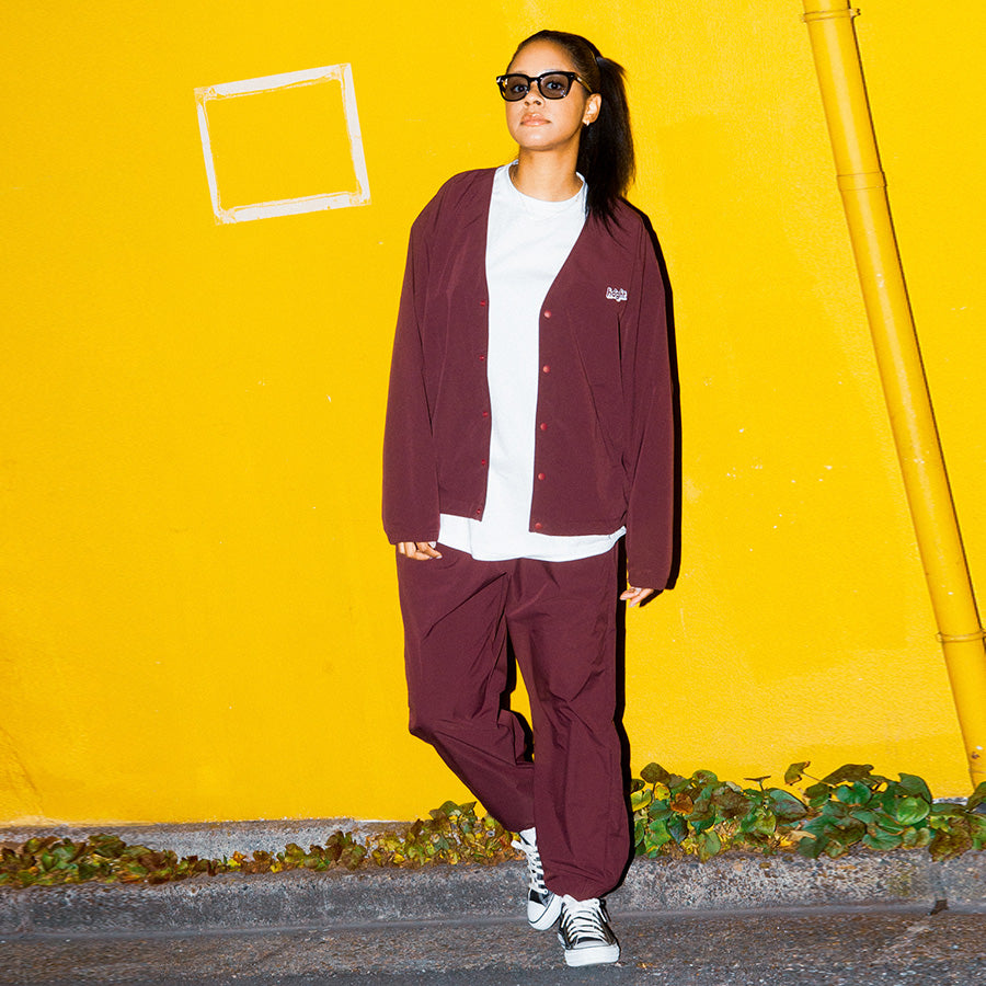 HAIGHT カーディガン バーガンディー モデル全身