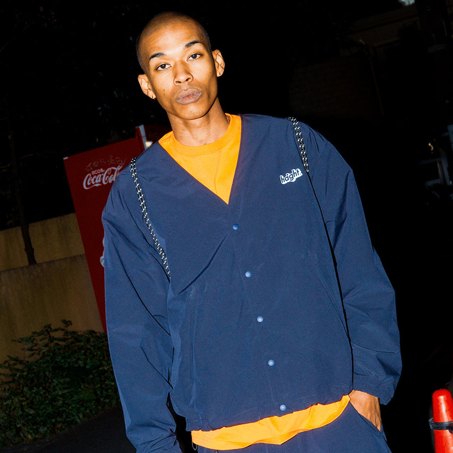 HAIGHT カーディガン ネイビー モデル着用 正面