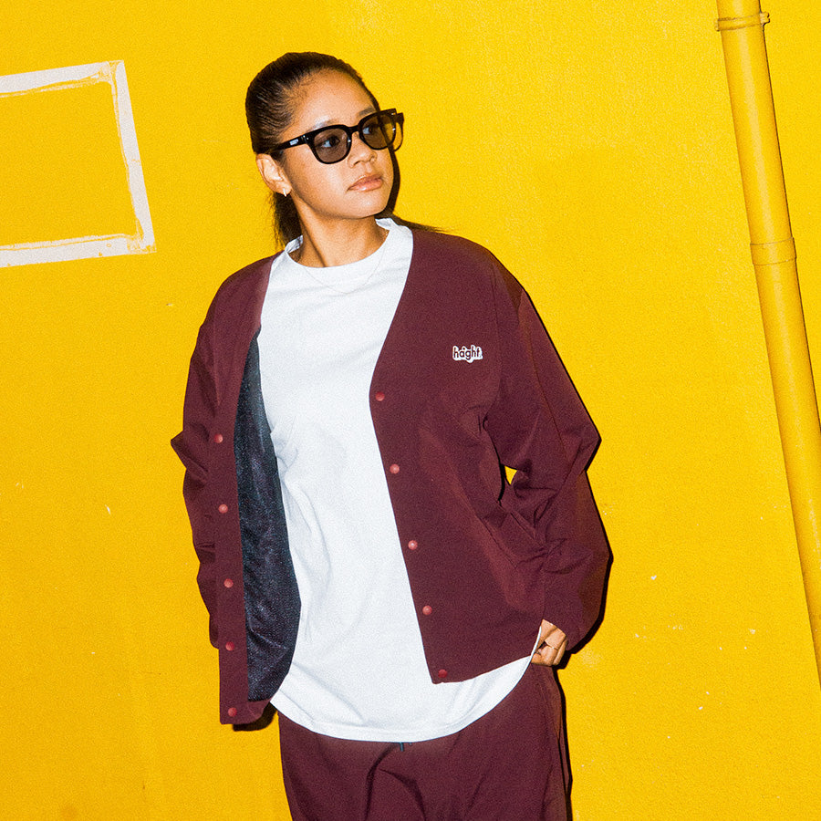 HAIGHT カーディガン バーガンディー モデル着用 正面