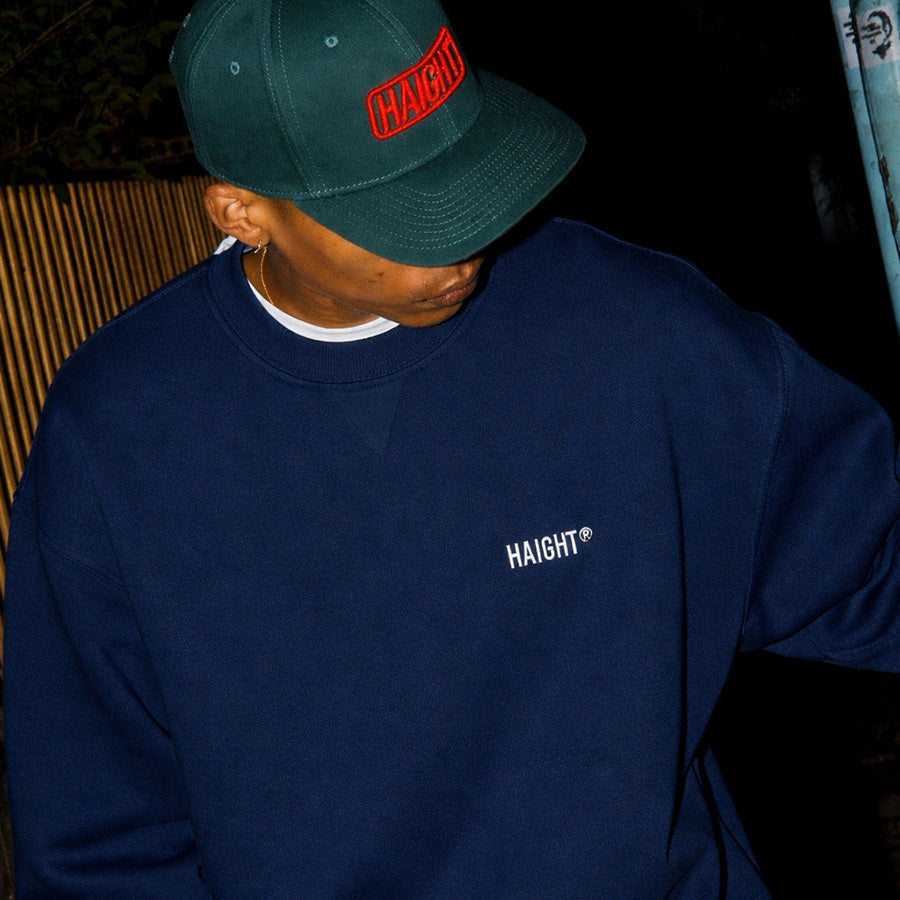 HAIGHT LOGO CREWNECK SWEAT ネイビー 着用