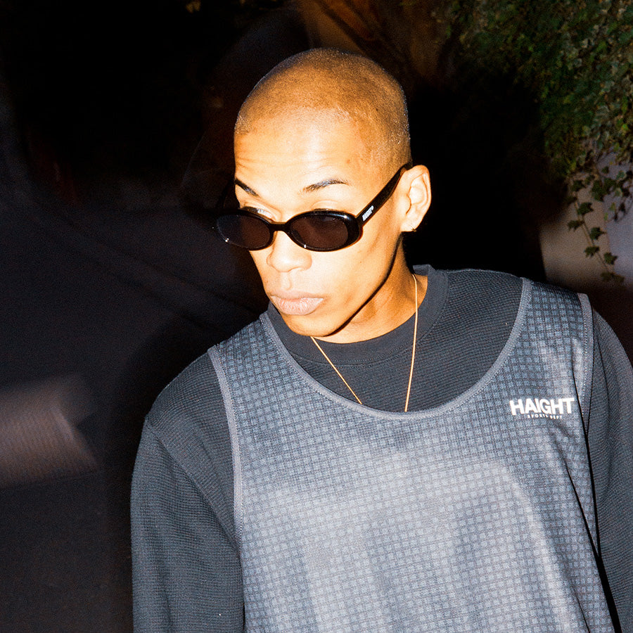HAIGHT OVAL SUNGLASSES 着用