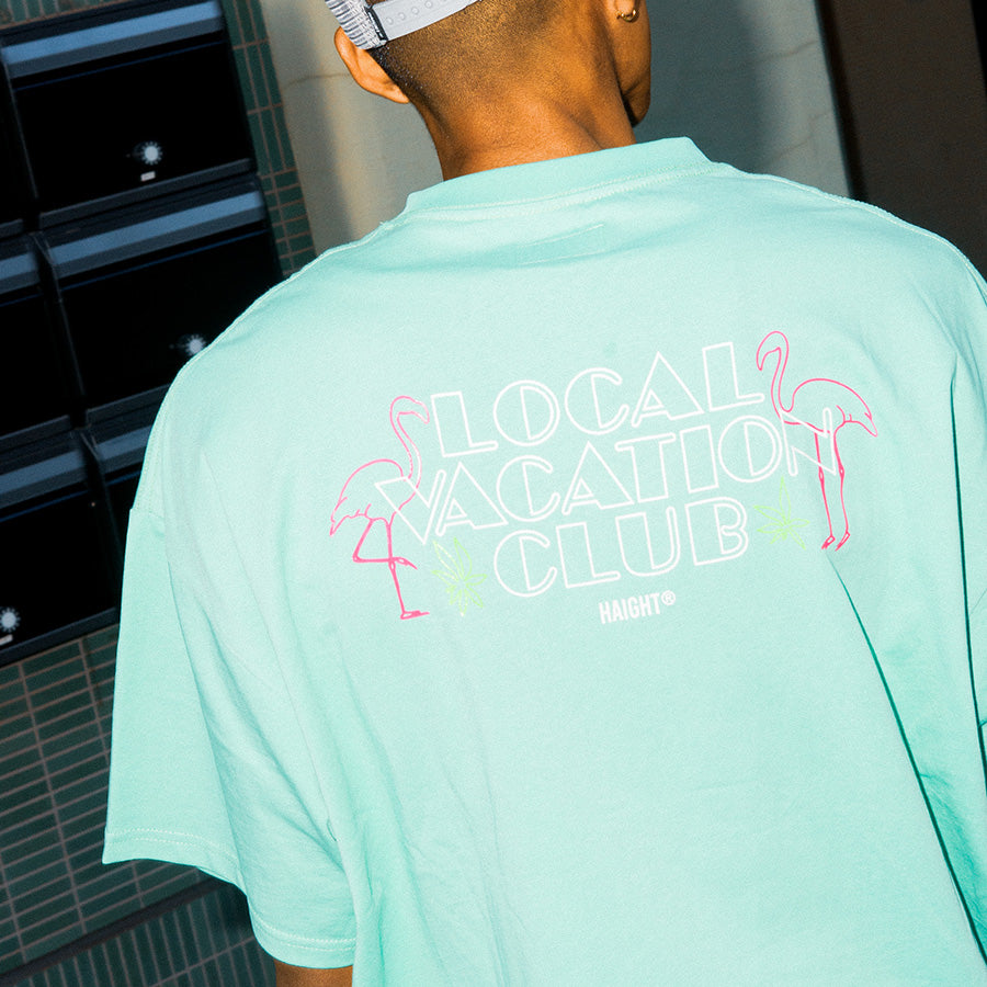HAIGHT LVC NEON LIGHT Tee ミント モデル着用 背面アップ