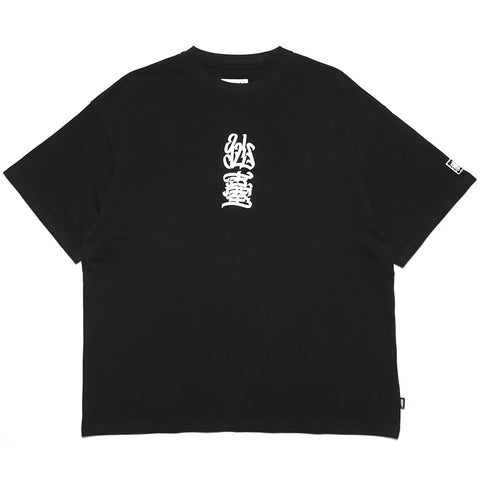ブラック