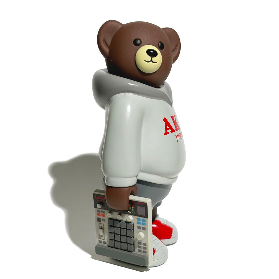 INTERBREED DIGGIN BEAR AKAI professional 右向き