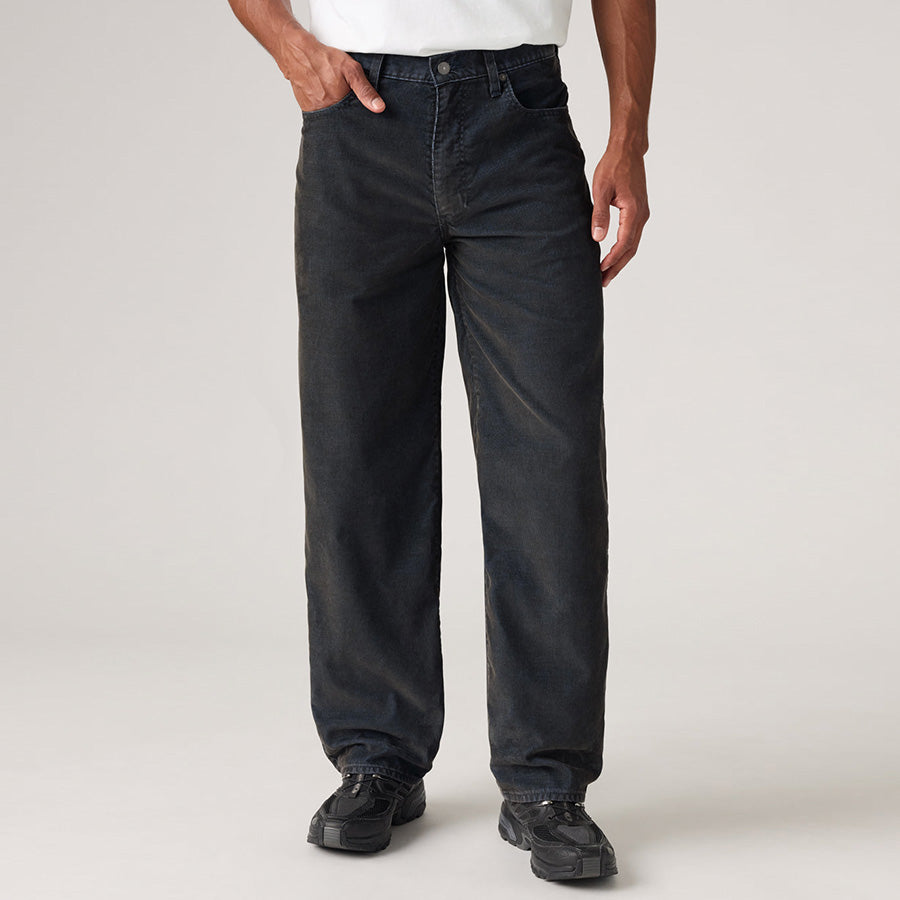 LEVI'S リーバイス 578 バギー コーデュロイパンツ ネイビー モデル着用 正面 下半身 A47500156