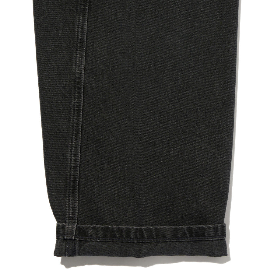 LEVI'S（リーバイス）BAGGY バレルジーンズ ブラック 裾ディテール 0057O0003