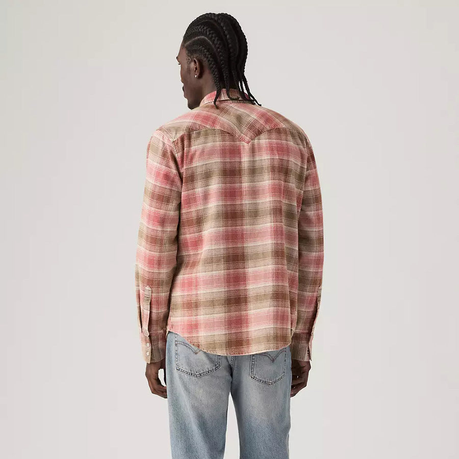 LEVI'S（リーバイス）BARSTOW STANDARD FIT WESTERN SHIRT モデル着用 背面上半身 857440131