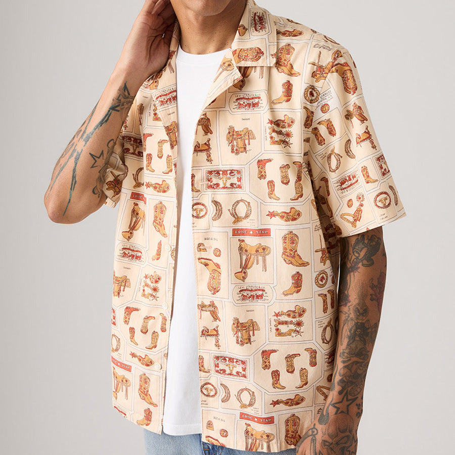 LEVI'S キャンプシャツ 着用 アップ