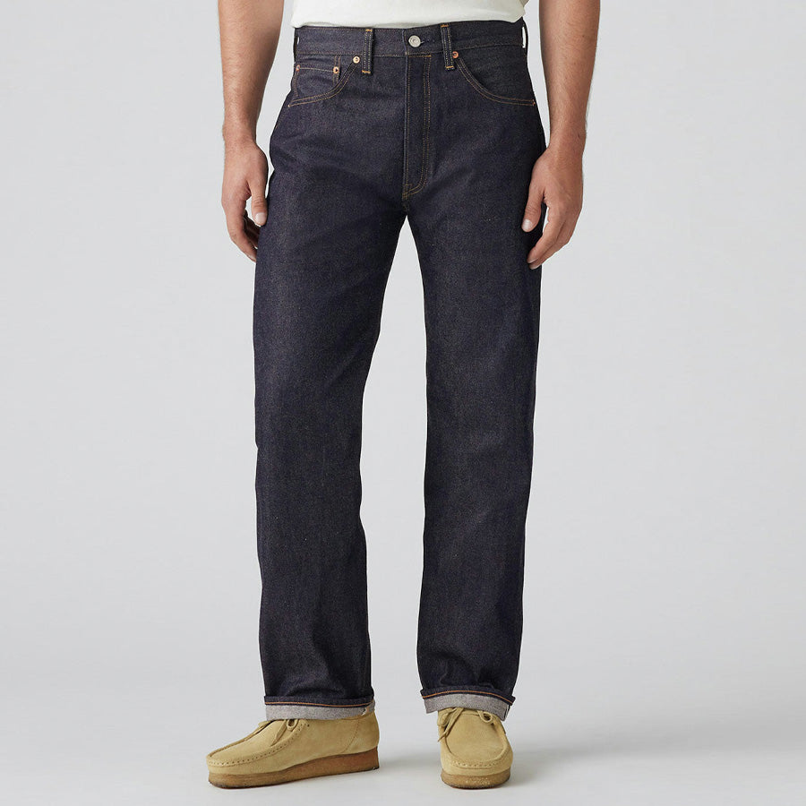 LEVI'S VINTAGE CLOTHING 1955 501® JEANS RIGID リジッド モデル着用 正面下半身 501550079