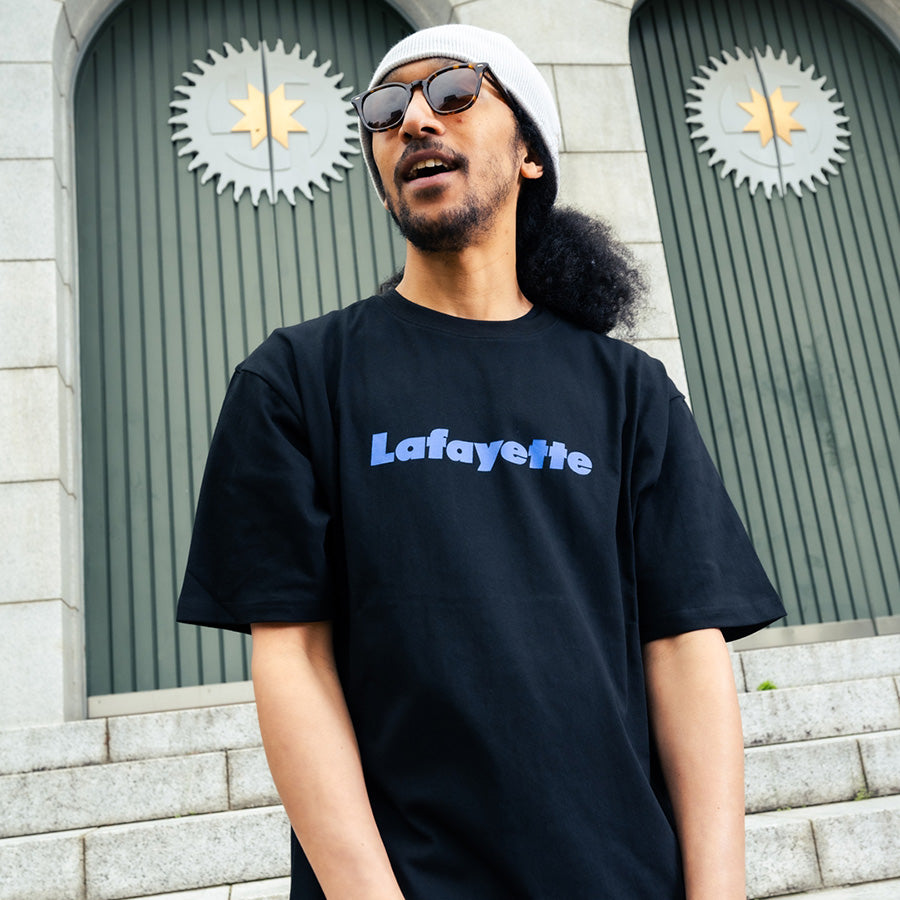 LFYT Tシャツ ブラック 着用 上半身