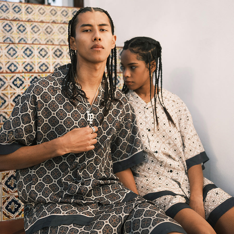 LFYT ARABESQUE PATTERN OPEN COLLAR SHIRT セットアップ着用スタイル