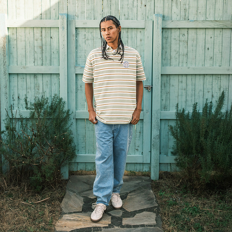 LFYT ATHLEISURE STRIPED POLO SHIRT グリーン モデル着用全身