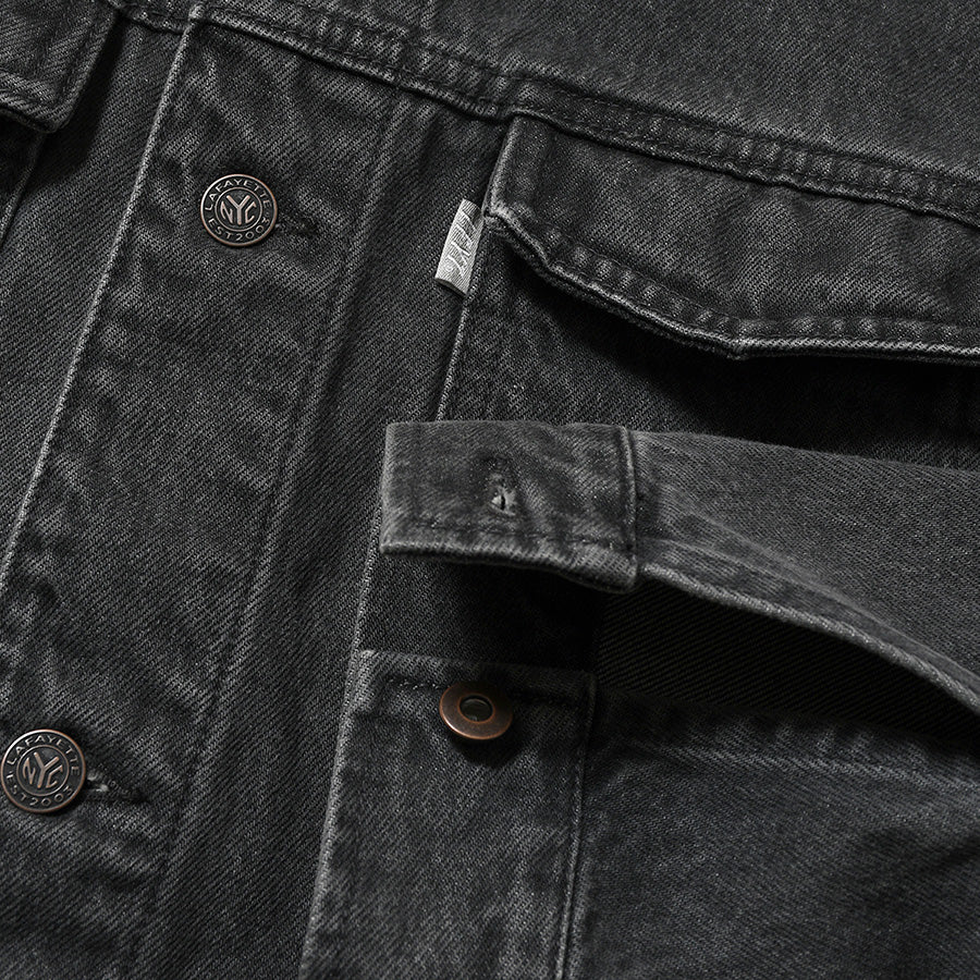 LFYT BLACK DENIM TRUCKER JACKET デニム トラッカージャケット ブラック 胸ポケット ピスネーム ボタン詳細 LA261004
