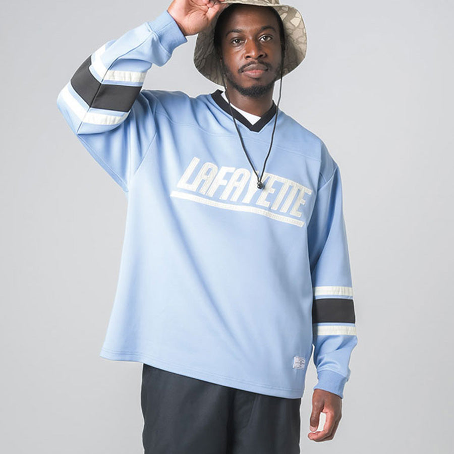 LFYT HENNY FOOTBALL JERSEY フットボールジャージ ブルー モデル着用 正面 LA260202