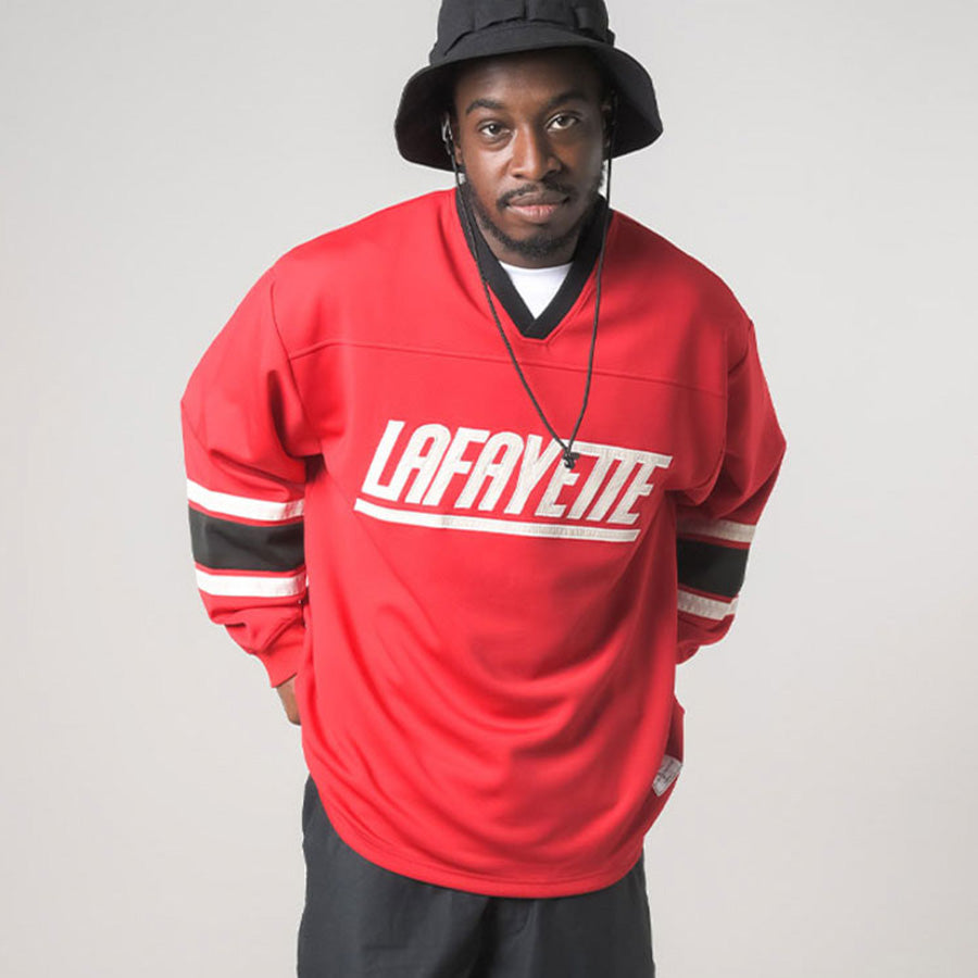 LFYT HENNY FOOTBALL JERSEY フットボールジャージ レッド モデル着用 正面 LA260202