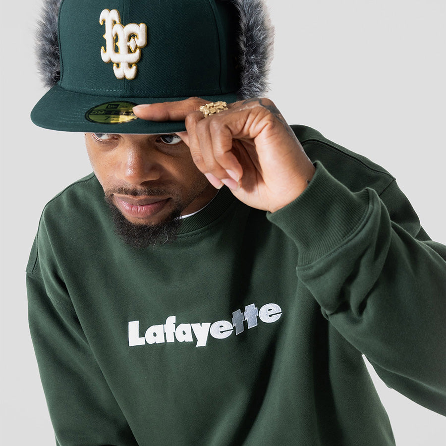 LFYT Lafayette LOGO CREW SWEAT クルースウェット ダークグリーン モデル着用 上半身 LA260701