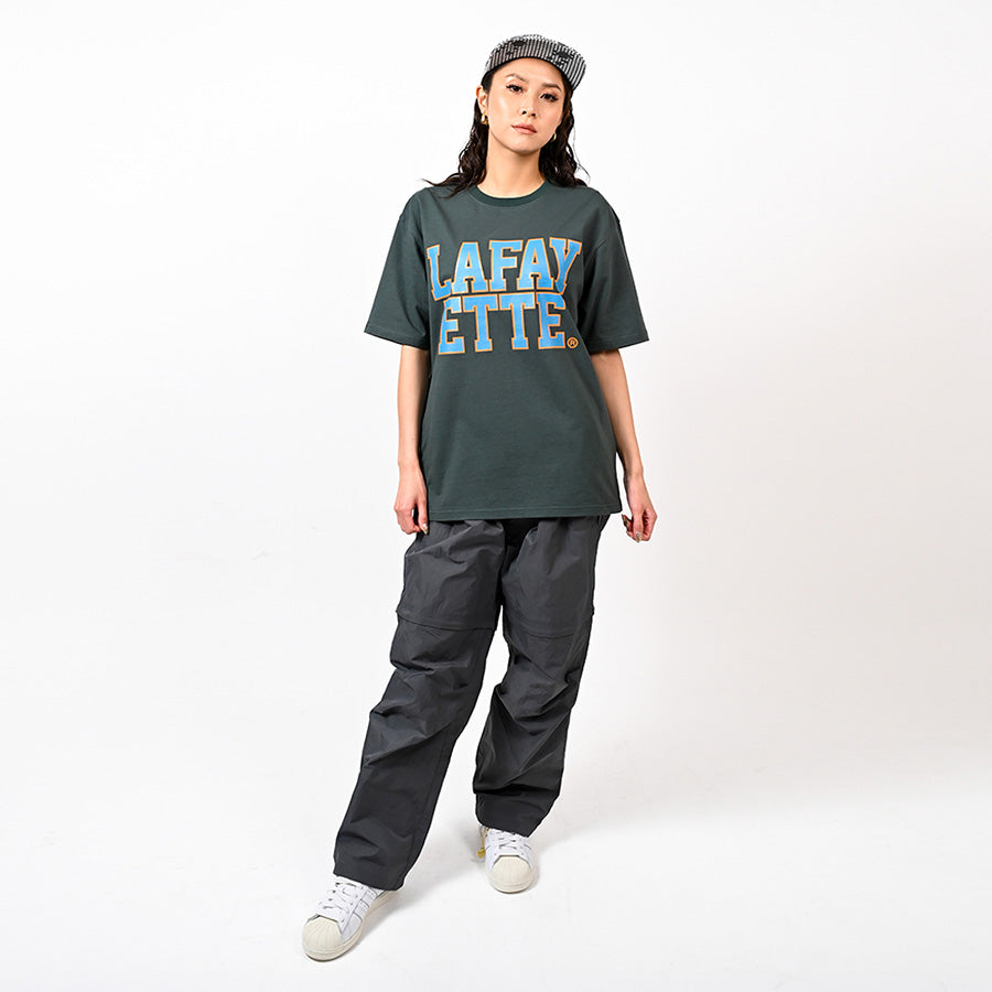 LFYT グリーン 着用 全身スタイル