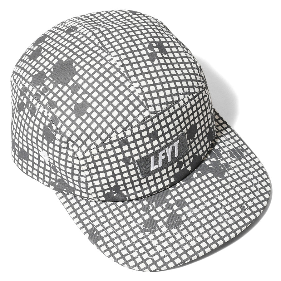 LFYT LOGO CAMP CAP ナイトカモ 上部デザイン
