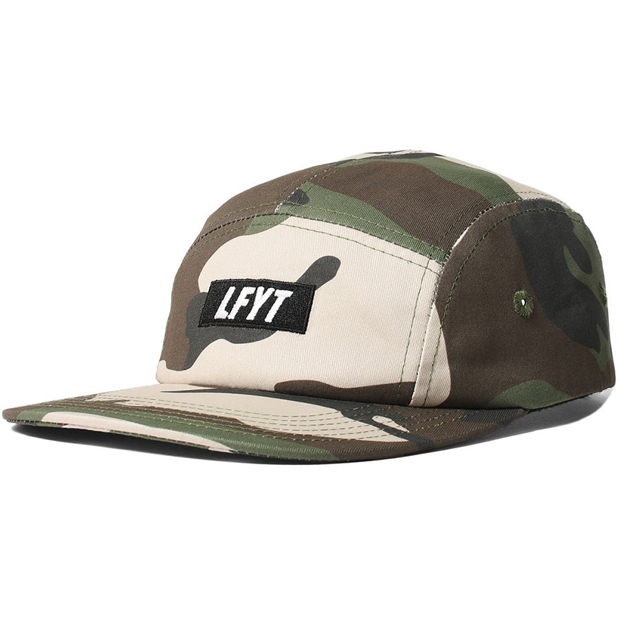 LFYT LOGO CAMP CAP ウッドランドカモ 左斜めデザイン