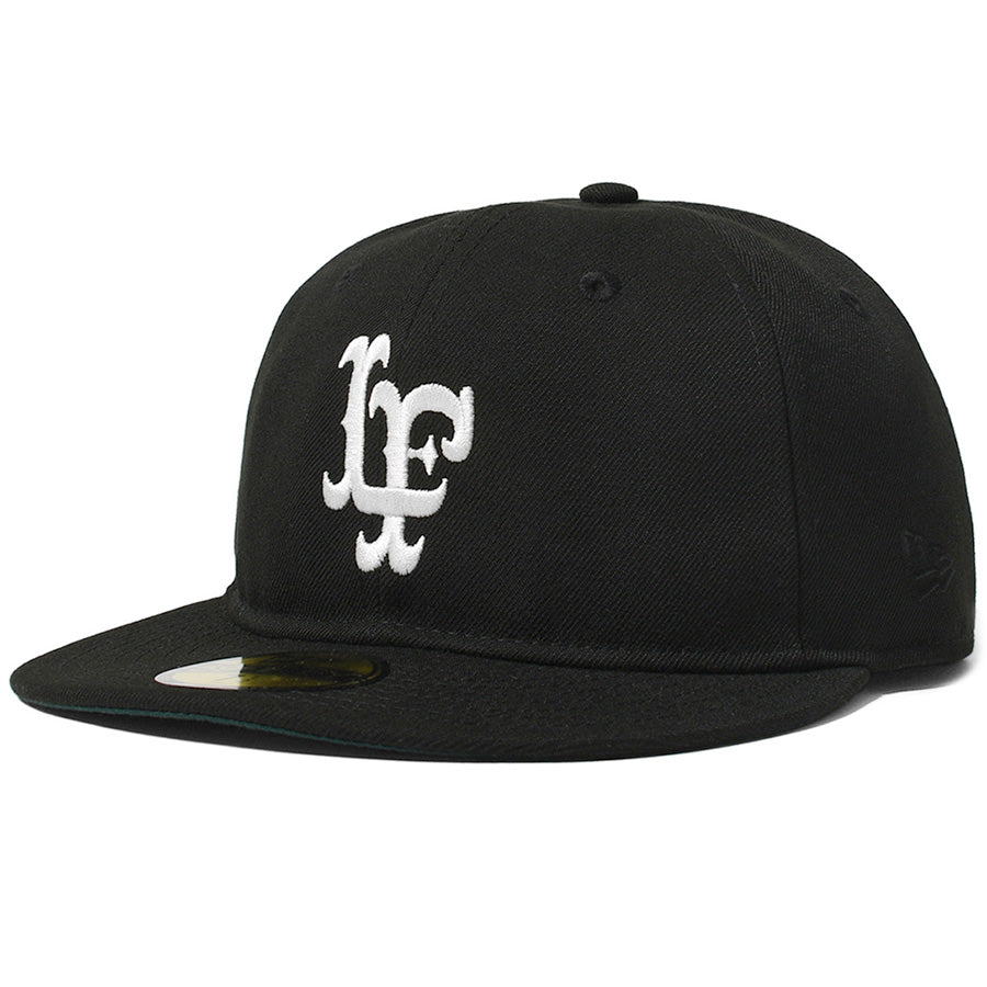 LFYT × NEW ERA LF LOGO 59FIFTY FITTED CAP PANTHER キャップ ブラック 左斜め LA261405