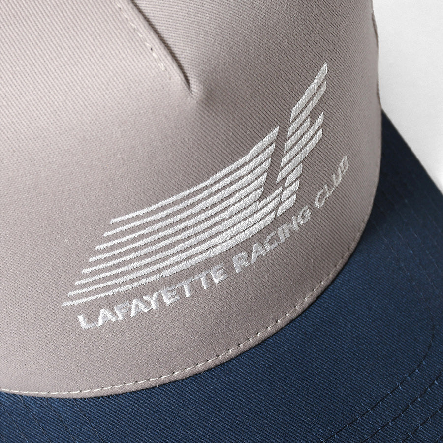 LFYT RACING CLUB TRUCKER CAP ヘザーグレー ロゴ刺繍詳細