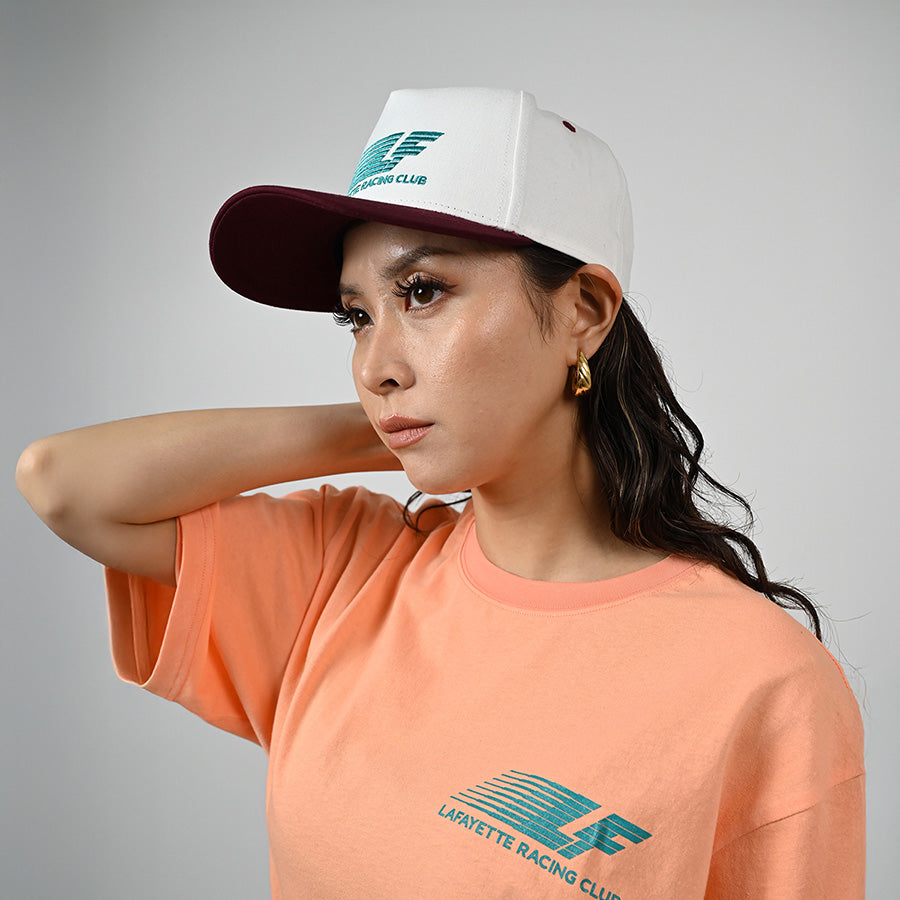 LFYT RACING CLUB TRUCKER CAP アイボリー モデル着用正面