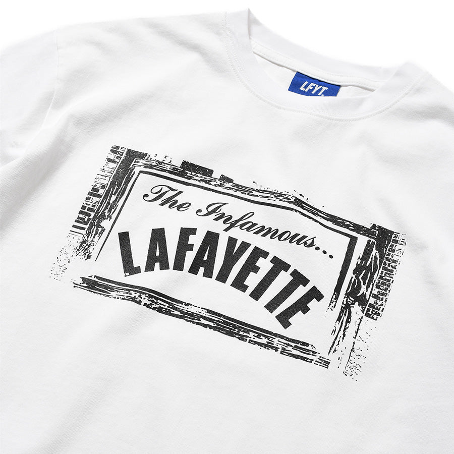 LFYT WAR OUTSIDE TEE Tシャツ ホワイト フロントグラフィック詳細 LA260102