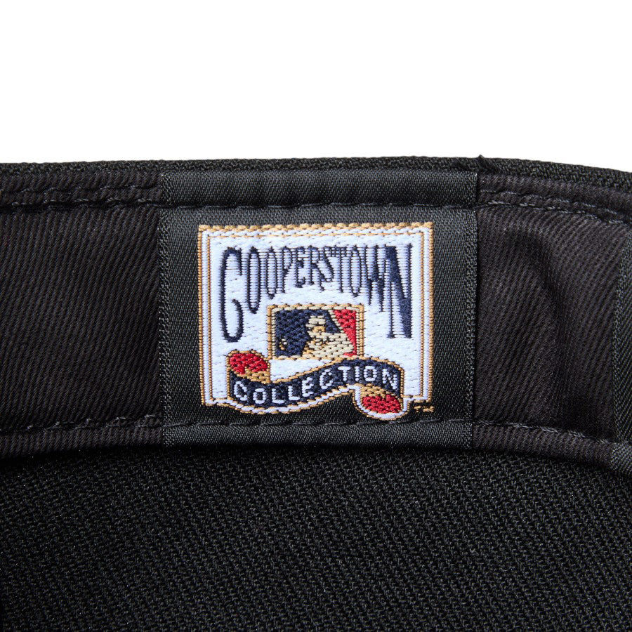 NEW ERA（ニューエラ）59FIFTY 内側 クーパースタウンタグ ディテール