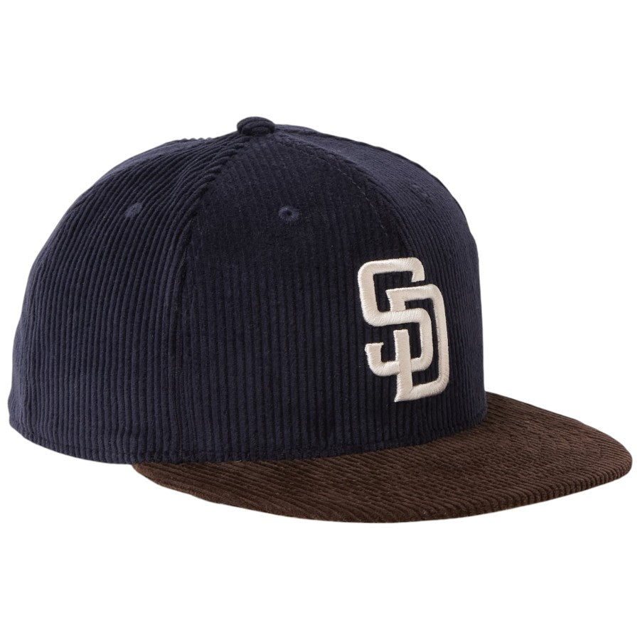 NEW ERA 59FIFTY コーデュロイ サンディエゴ・パドレス キャップ ネイビー ダークブラウン 右斜め向き 15137344