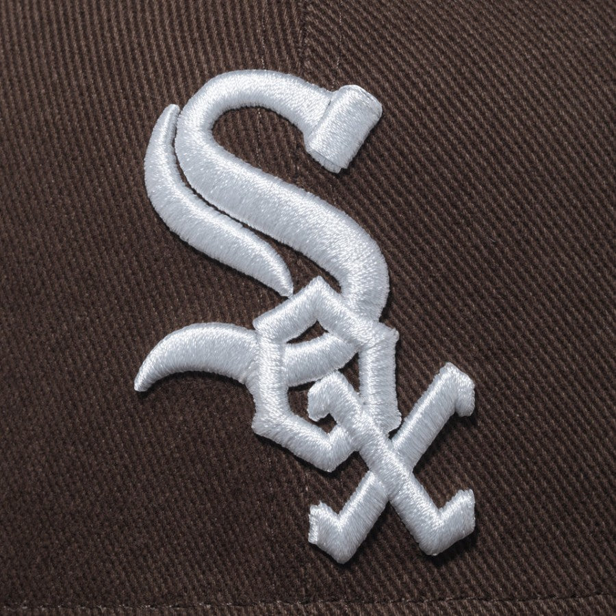 NEW ERA 59FIFTY Deep Brown シカゴ・ホワイトソックス キャップ ブラウン フロントロゴ刺繍 15229115