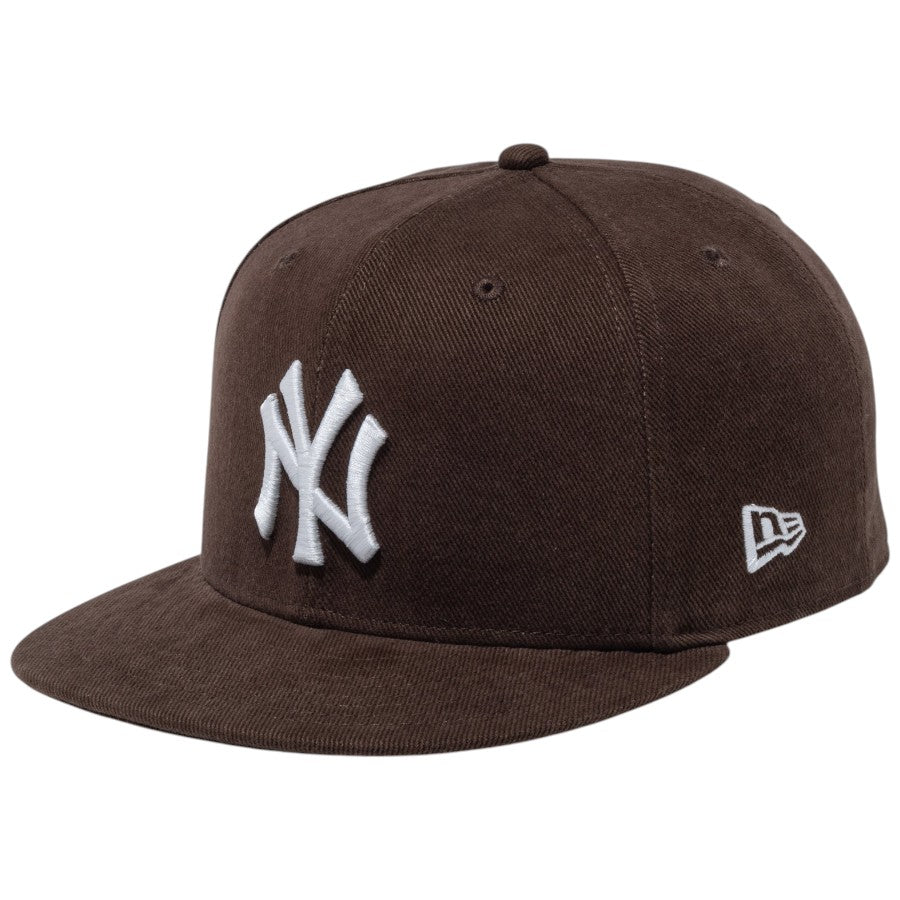 NEW ERA 59FIFTY Deep Brown ニューヨーク・ヤンキース キャップ ブラウン 左斜め 15229112