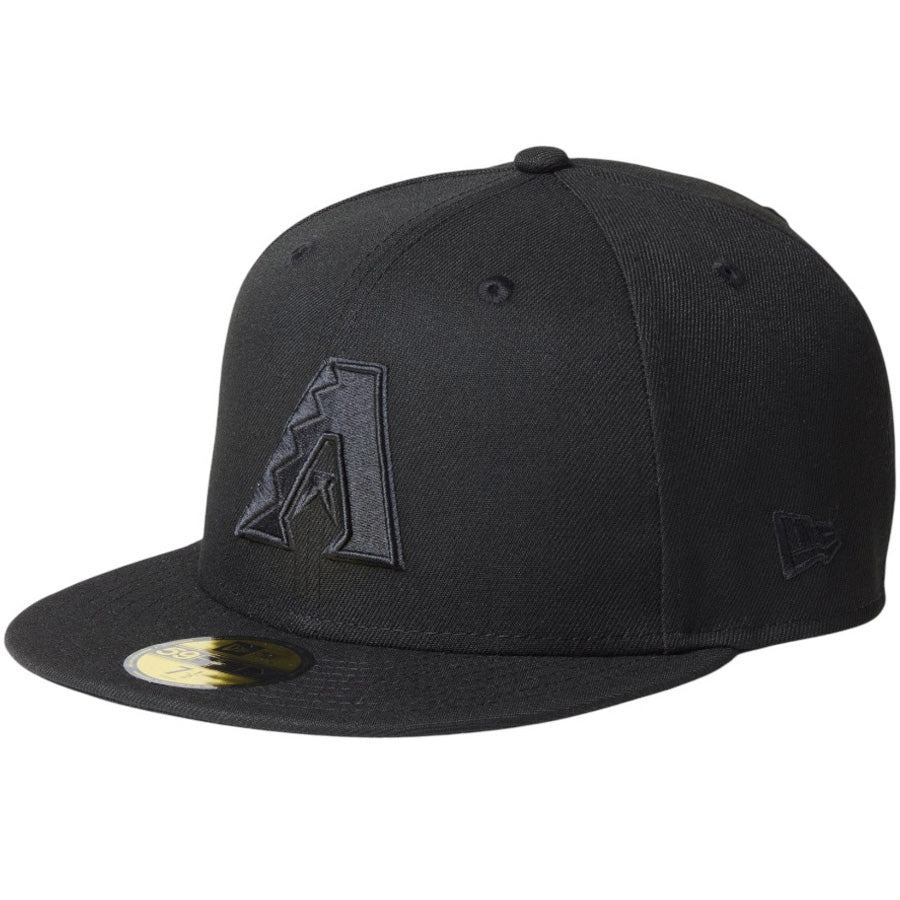 NEW ERA（ニューエラ）59FIFTY MLB Black on Black アリゾナ・ダイヤモンドバックス ブラック キャップ 左斜め