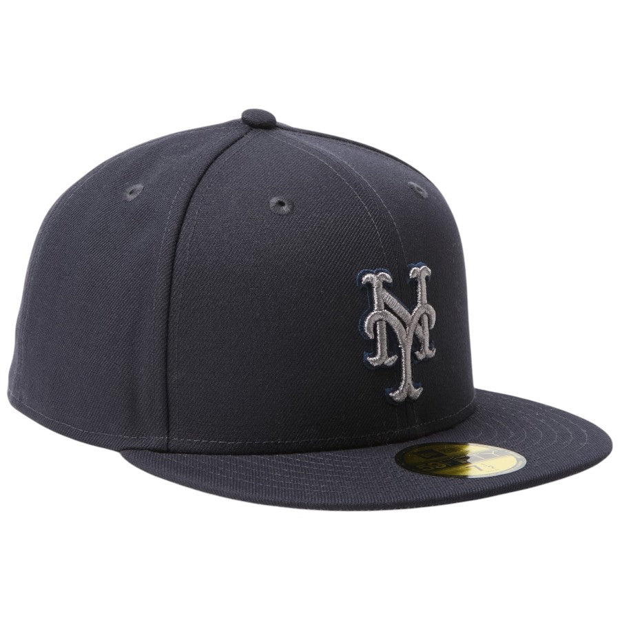 NEW ERA 59FIFTY MLB Metallic Pewter ニューヨーク・メッツ キャップ ネイビー 右斜め向き 15137368