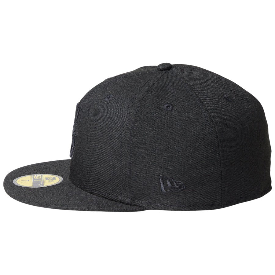 NEW ERA（ニューエラ）59FIFTY NEフラッグ刺繍 ブラック 左サイド