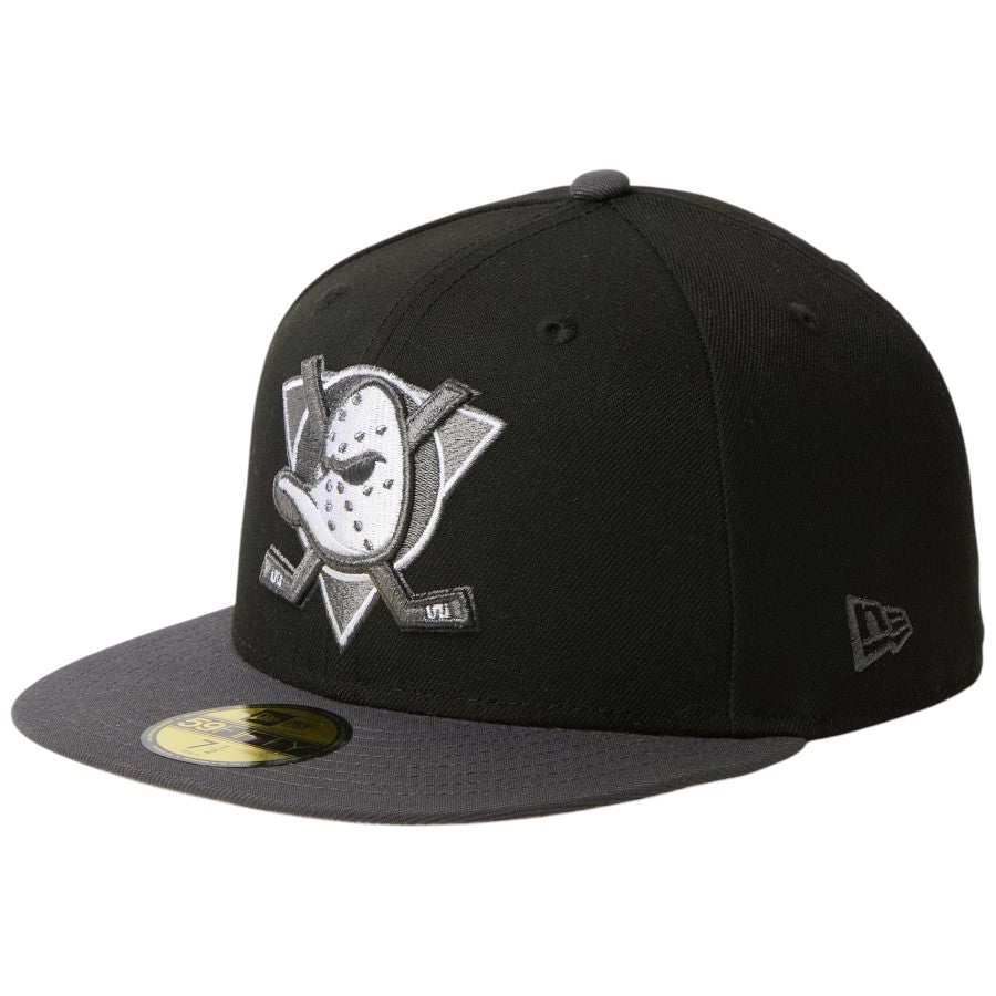 NEW ERA 59FIFTY NHL アナハイム・ダックス キャップ ブラック/ダークグラファイト 右斜め 15137396