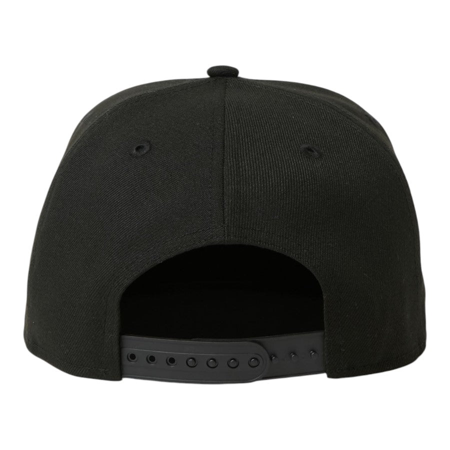 NEW ERA 9FIFTY Black Patch スナップバック キャップ ブラック 背面 サイズ調整用アジャスター 15137018