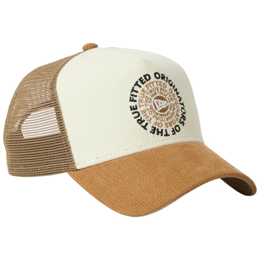 NEW ERA 9FORTY A-Frame Corduroy OOTTF ウィート/クローム 右斜め 15137088