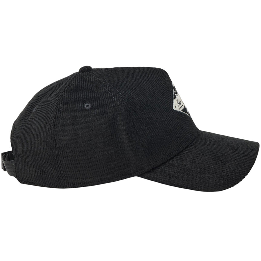 NEW ERA 9FORTY A-Frame Corduroy アウトドア キャップ ブラック 右向き 15125126