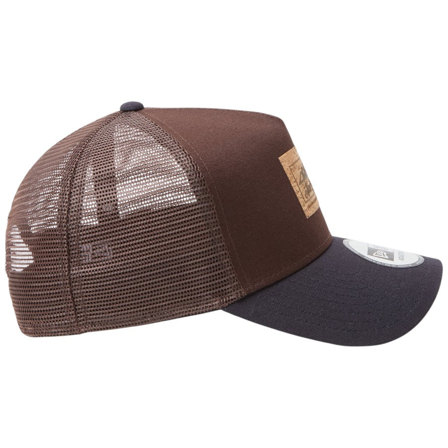 NEW ERA 9FORTY A-Frame Cork Patch バーントウッド/ネイビー 右向き 15125116