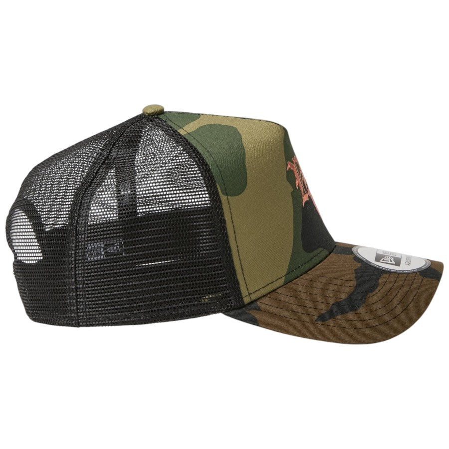 NEW ERA 9FORTY A-Frame Old English メッシュキャップ ウッドランドカモ 右向き 15137092