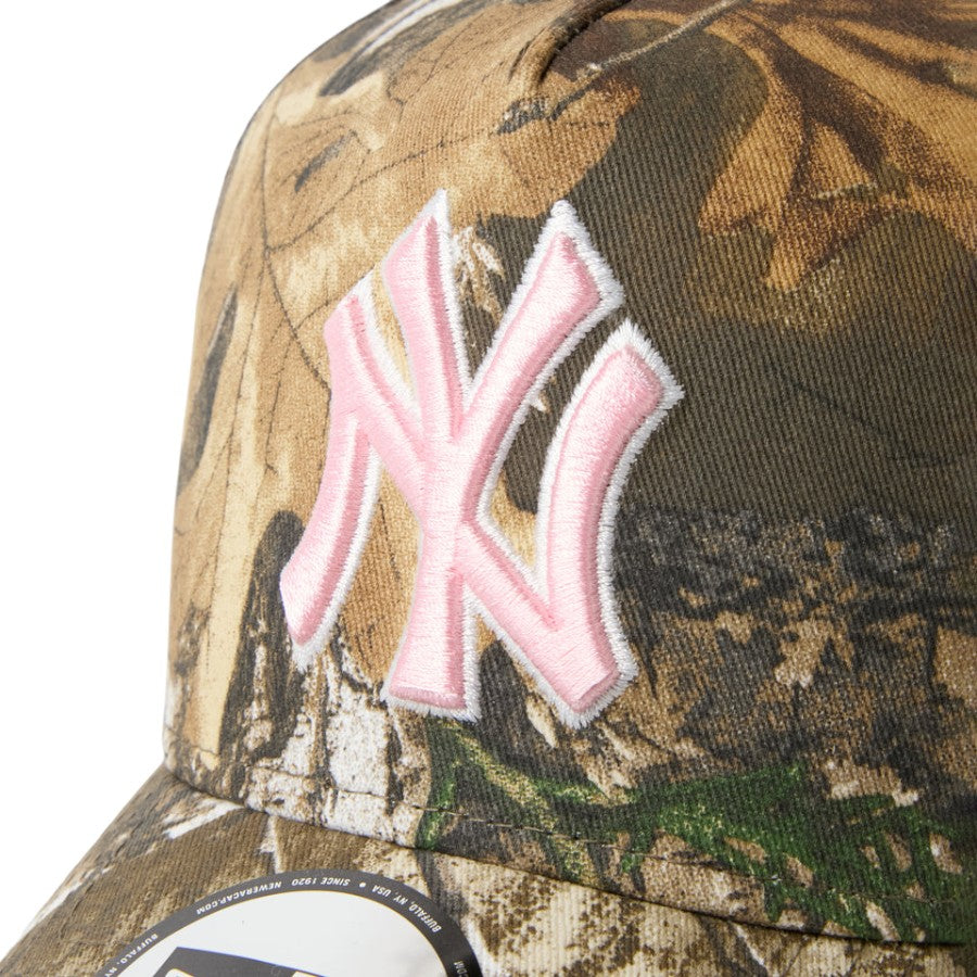 NEW ERA 9FORTY A-Frame Real Tree Camo ヤンキース メッシュキャップ フロントロゴ詳細 15137096