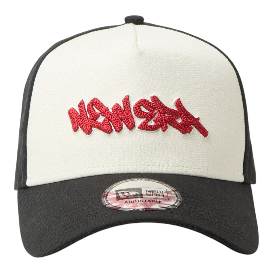 NEW ERA 9FORTY A-Frame Tagging Logo キャップ ブラック/クローム 正面 15137116