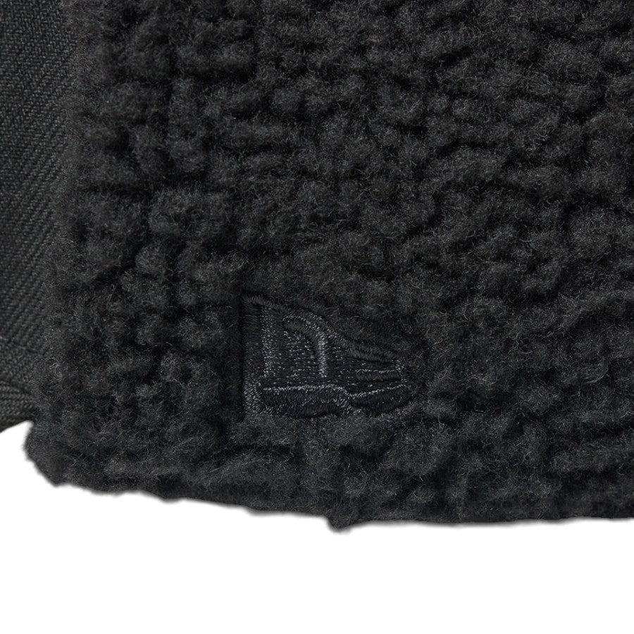 NEW ERA 9FORTY Dog Ear ドッグイヤー Black Patch キャップ ブラック ボア NEフラッグロゴ刺繍詳細 15137032