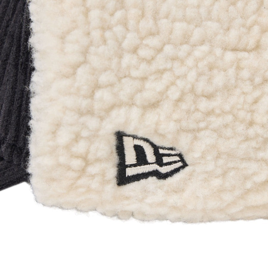 NEW ERA 9FORTY Dog Ear ドッグイヤー コーデュロイ キャップ ブラック NEフラッグロゴ刺繍アップ 15137035