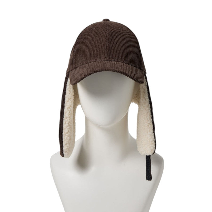 NEW ERA 9FORTY Dog Ear ドッグイヤー コーデュロイ キャップ ダークブラウン マネキン 正面 イヤーフラップを垂らした状態 15137034