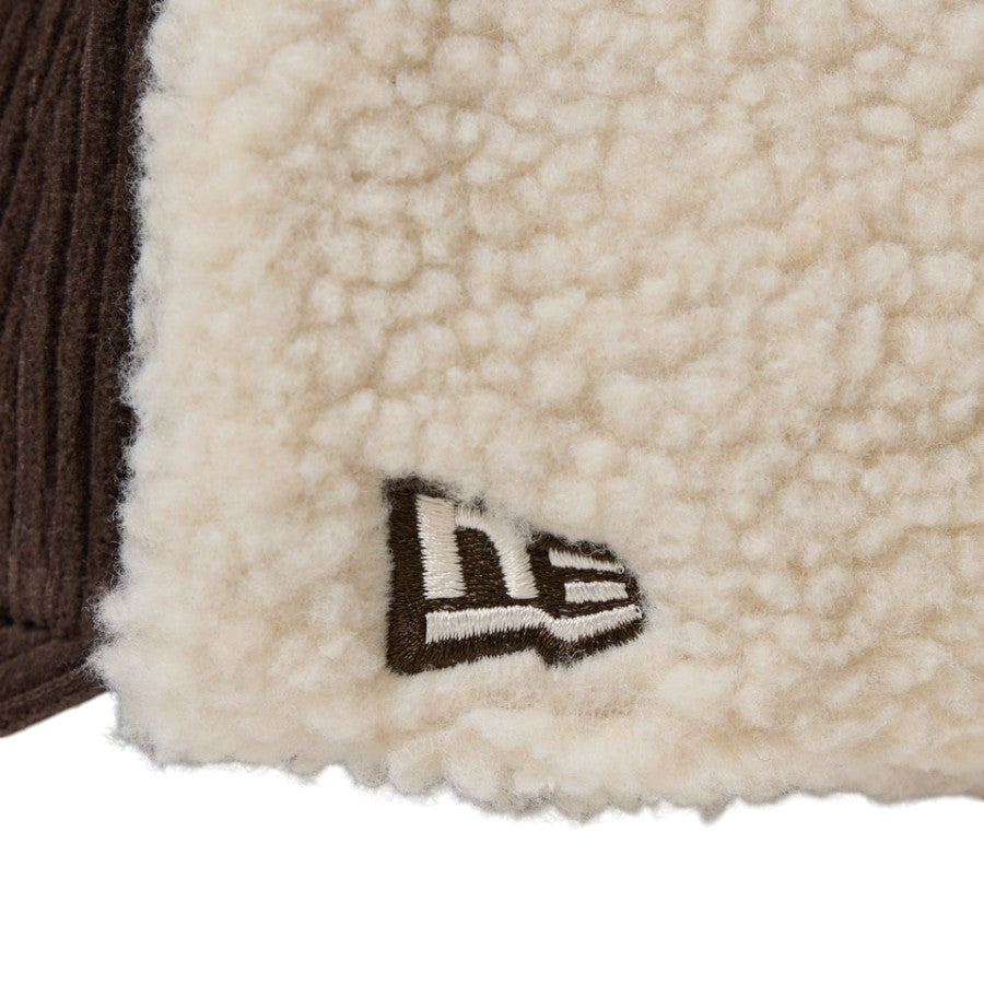 NEW ERA 9FORTY Dog Ear ドッグイヤー コーデュロイ キャップ ダークブラウン NEフラッグロゴ刺繍アップ 15137034