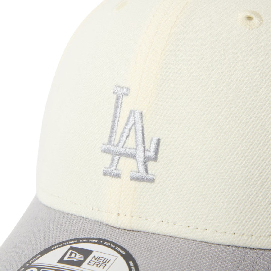 NEW ERA 9FORTY MLB 2-Tone ドジャース キャップ クロームホワイト/グレー フロントロゴ詳細 15137078