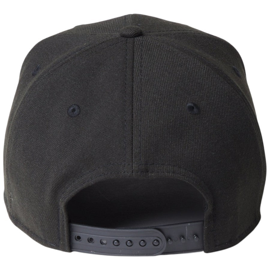 NEW ERA（ニューエラ）9SEVENTY ブラック スナップバック サイズ調整アジャスター