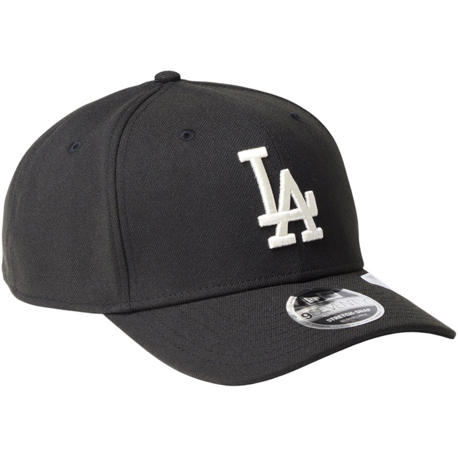 NEW ERA（ニューエラ）9SEVENTY ストレッチスナップ ロサンゼルス・ドジャース ブラック キャップ 右斜め